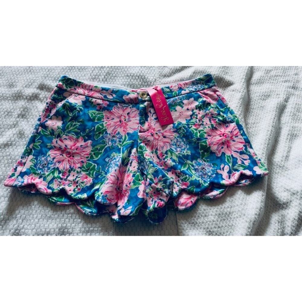 NWT Lilly Pulitzer Buttercup Knit Short • Spring in Your Step • Sz 8 • Scallop